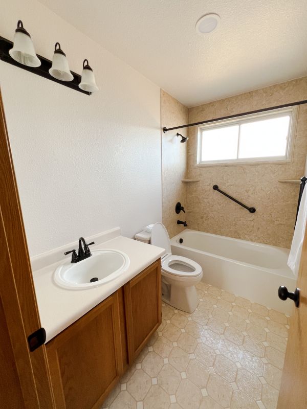 Top Bathroom Remodeling Companies in Hudson, MA